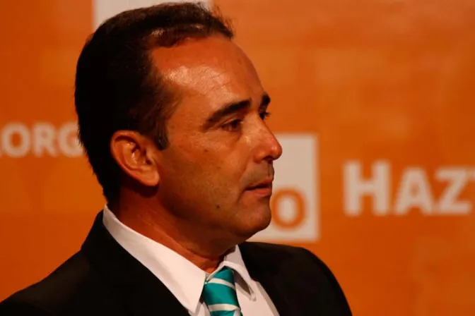 Cuba: Gobierno amenaza con destruir moralmente la familia de Eduardo Cardet