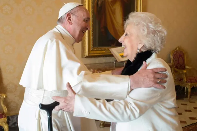 El Papa Francisco recibe a las Abuelas de Plaza de Mayo