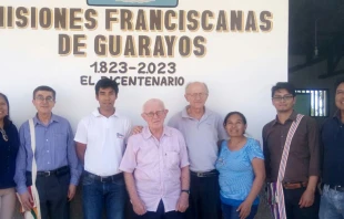 Equipo Catecismo de la Iglesia Catu00f3lica en lengua guaraya / Gentileza: Marcial Riveros 