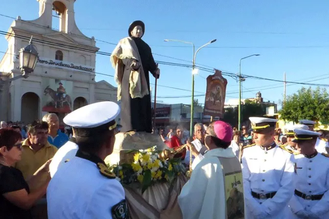 Más de 10 mil festejan al Santo Cura Brochero en Argentina