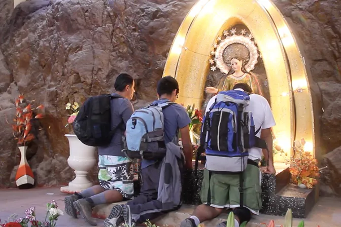 VIDEO: Santuario de la Virgen de Las Peñas, una peregrinación solo para valientes