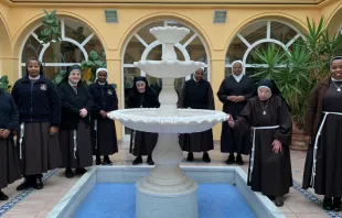 Algunas de las hermanas clarisas de la comunidad de Vitoria (Espau00f1a), presentes desde 1247 