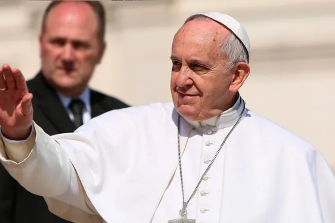 El Papa envía un mensaje en el centenario del primer Código de Derecho Canónico