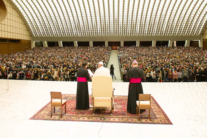 Vivir la ternura y ayudar a los “cansados de vivir la fe”, pide Papa Francisco