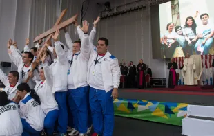 Papa Francisco en encuentro con los ju00f3venes de Paraguay. Foto: L'Osservatore Romano 