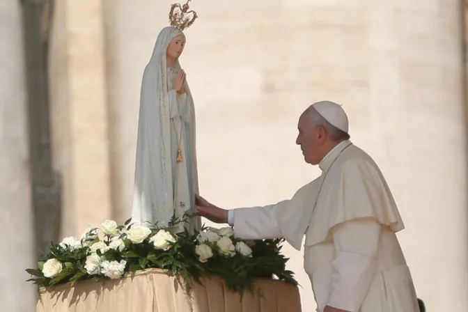 Esta es la oración que el Papa Francisco dedicó a la Virgen de Fátima este 13 de mayo 