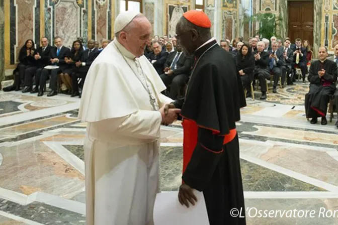 Papa Francisco: “La persona está en el corazón de la acción de la Iglesia”