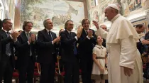 Papa Francisco en encuentro con miembros del Consejo Superior de la Magistratura. Foto: L'Osservatore Romano.