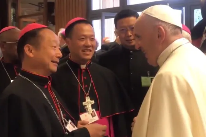 Esperamos que el Papa vaya a China, afirma obispo en el Sínodo de los Jóvenes