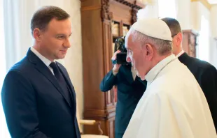 El Presidente de Polonia y el Papa Francisco. Foto L'Osservatore Romano 