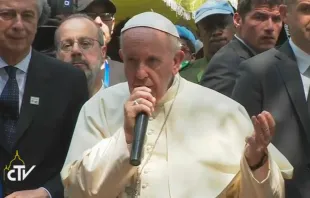 El Papa habla en el Campo de refugiados de Bangui. Foto: Captura Youtube 