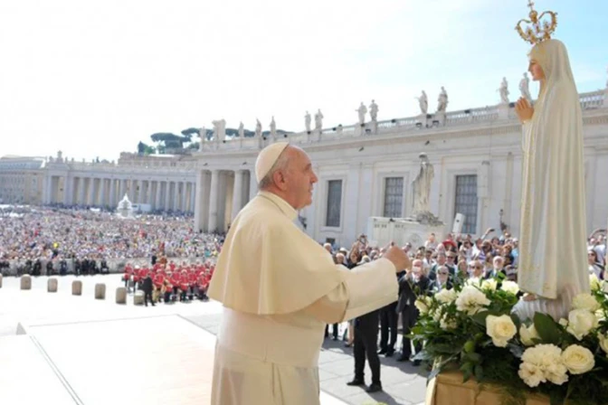 Dios elige lo pequeño para grandes cosas, dice el Papa en la Natividad de la Virgen María