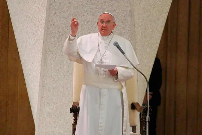 Papa Francisco asegura que es un “escándalo” la división entre los cristianos