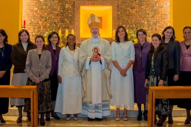 Fraternidad Mariana de la Reconciliación celebra 25 años con dos nuevas profesas