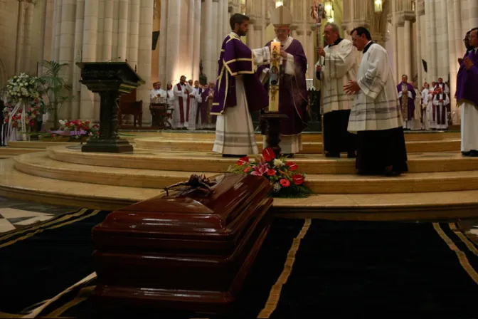 Papa Francisco a Camino Neocatecumenal: Mantengan ansia evangelizadora de Carmen Hernández