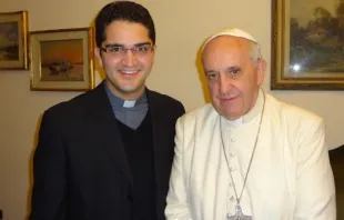  Gleison de Paula Souza con el Papa Francisco en 2014. Crédito: Congregación de Don Orione 