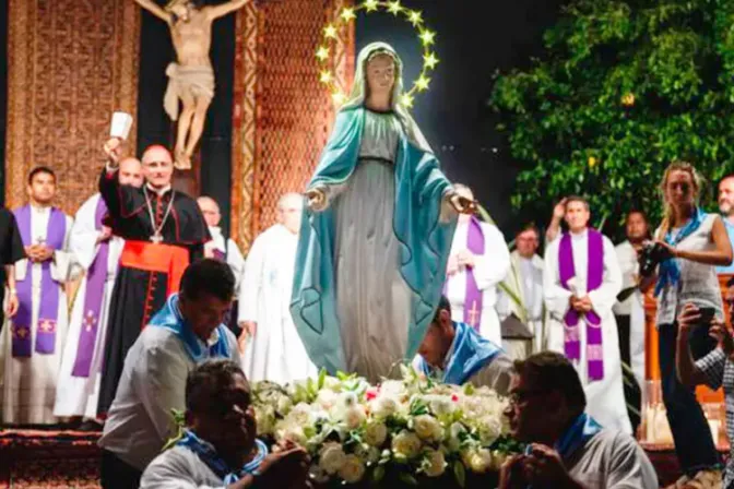 Gran Rosario de Bendiciones vuelve a reunir a las familias del mundo