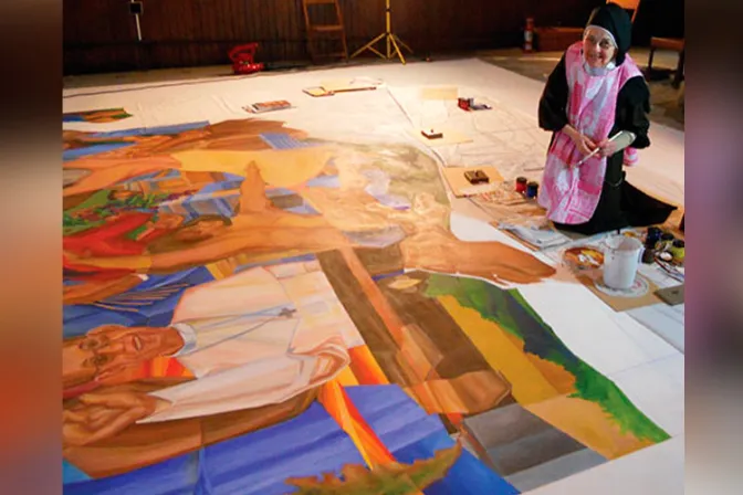 Monja de 82 años pinta murales y sostiene con ellos a su monasterio