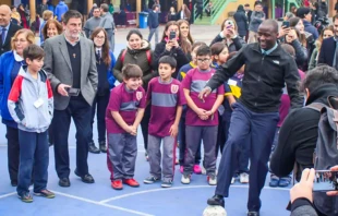 Hno. Peter Tabichi, Premio Nobel de Educaciu00f3n 2019. Cru00e9dito: Arzobispado de Santiago - Elige Educar. 