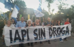 Marcha IAPI sin drogas / Imagen: Diu00f3cesis de Quilmes 