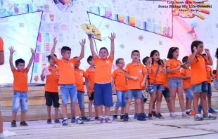 Niños de Alepo en la actuación de los talleres de verano / Foto: Cortesía Iglesia latina San Francisco de Alepo 