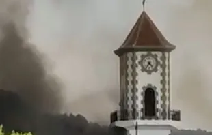 Captura de video / Detrucción de la iglesia en Todoque, La Palma. 