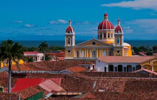 Catedral de Nuestra Señora de la Asunción en Granada, Nicaragua | Crédito: Imagen de Lukáš Jančička en Pixabay  