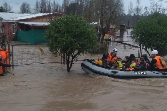 Cáritas Chile llama a la solidaridad con los afectados por la emergencia climática