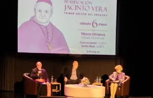Presentación del libro. Crédito: Iglesia Católica Montevideo 