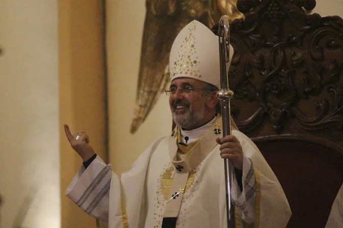 Arzobispos de Perú respaldan a Mons. Del Río tras críticas al aborto y “matrimonio” gay