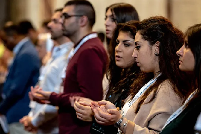 La lección de Sínodo: La Iglesia debe acompañar a los jóvenes, dice Arzobispo