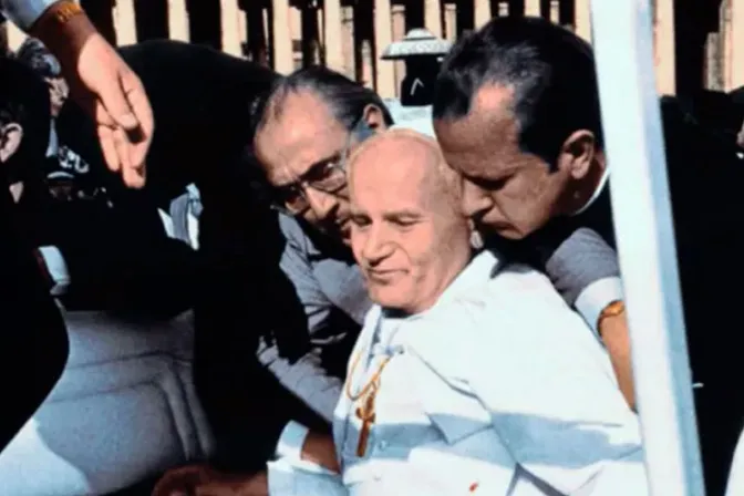 Cardenal polaco explica por qué cree atentaron contra San Juan Pablo II hace 40 años