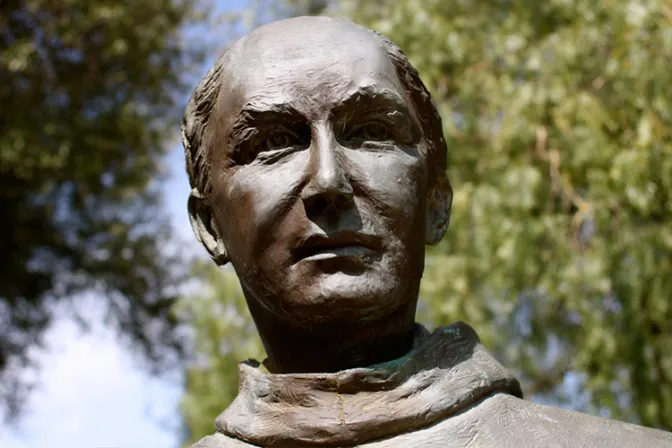 Autoridad vaticana critica “pretensión absurda” de sacar a Junípero Serra del Capitolio