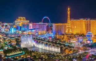 Vista panorámica de la zona de hoteles y casinos en Las Vegas, conocida como el "Strip". Crédito: Shutterstock 