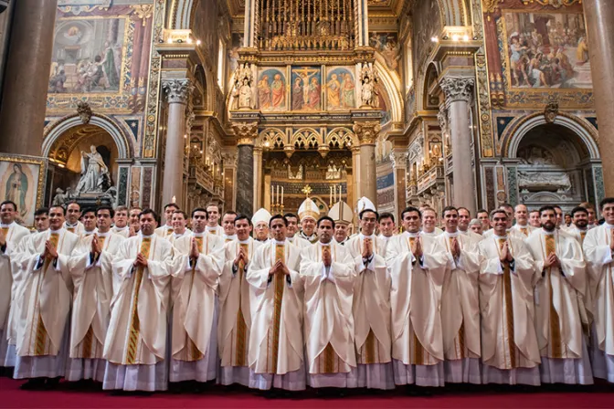 Ordenan sacerdotes a 37 jóvenes Legionarios de Cristo [FOTOS Y VIDEO]