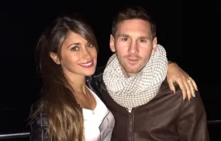 Lionel Messi y Antonella Roccuzzo. Foto: Instagram oficial de Messi. 