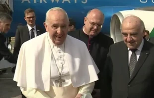 El Papa llega a Malta. Cru00e9dito: Captura Vatican Media 