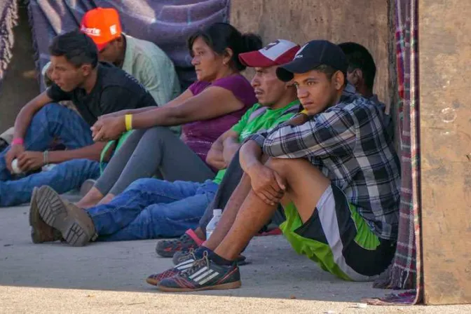 Obispo de Costa Rica anima a católicos a no ser indiferentes con los migrantes