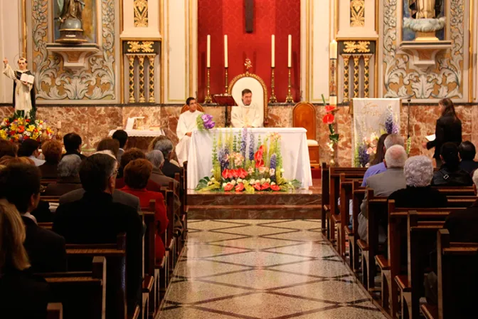 ¡Cuánto pesa la Misa cuando se vive con amargura!, alerta sacerdote mexicano