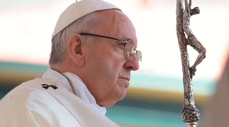 Papa Francisco llama a Padre Pío dispensador incansable de divina  misericordia
