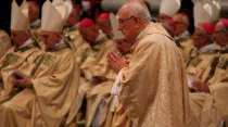 Mons. Vérgez Alzaga en una ceremonia en el Vaticano. Foto: ACI Prensa