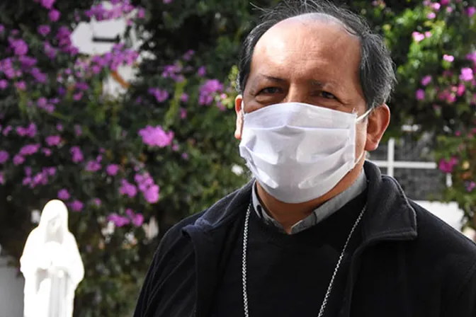 Presidente de obispos pidió al gobierno de Bolivia priorizar la salud