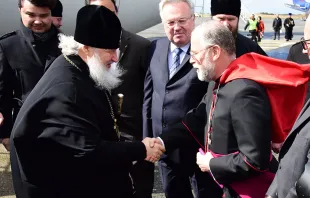 Mons. Bernardo Bastres y Patriarca Ruso Kirill / Foto: Obispado Punta Arenas 