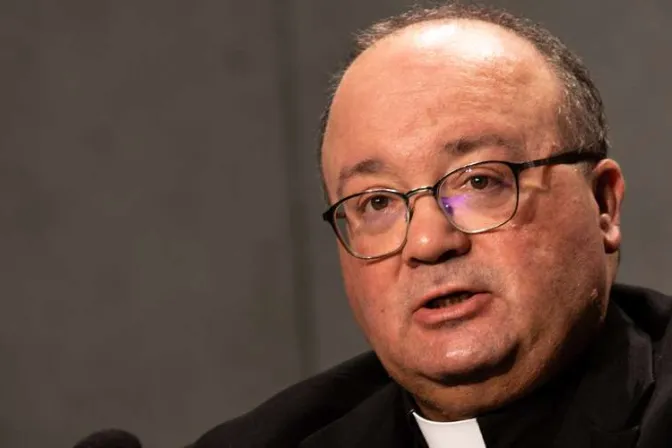 Mons. Scicluna pide combatir la cultura del silencio ante los abusos