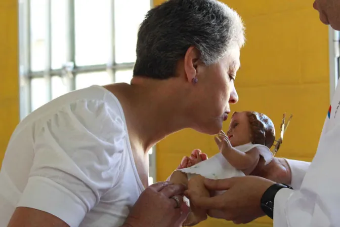 Emotiva Misa de Navidad se celebró en cárcel de mujeres en Argentina [FOTOS]