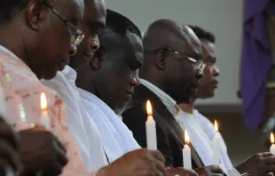 Misa dominical con la Capellanía Católica de Nigeria. Crédito: Mazur/catholicchurch.org.uk (CC BY-NC-ND 2.0) 
