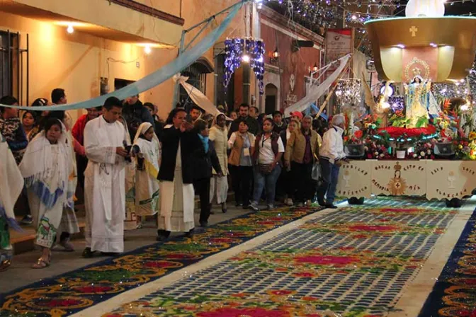 México vivió nueva edición de la “Noche que nadie duerme” en honor a la Virgen [FOTOS]