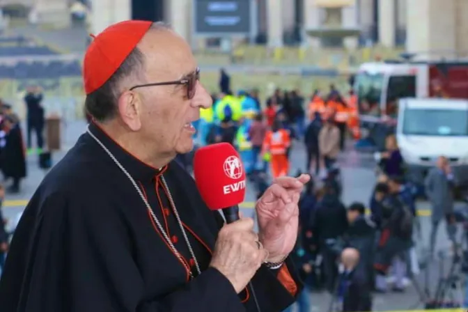 Cardenal desmiente rumores en Twitter sobre su salud