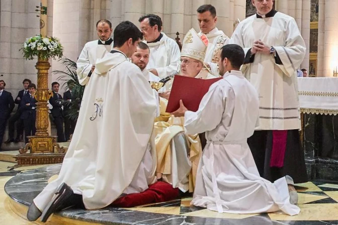 Nuevo sacerdote revela cómo venció el miedo a decirle “sí” a Dios