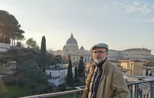 El P. Alberto Luna en la sede de los jesuitas en Roma. Crédito: Mónica Fabiola Ayala 
